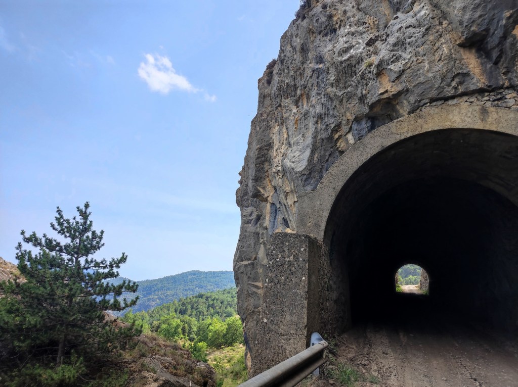 Sulla via militare da Camporosso a&nbsp;Gouta